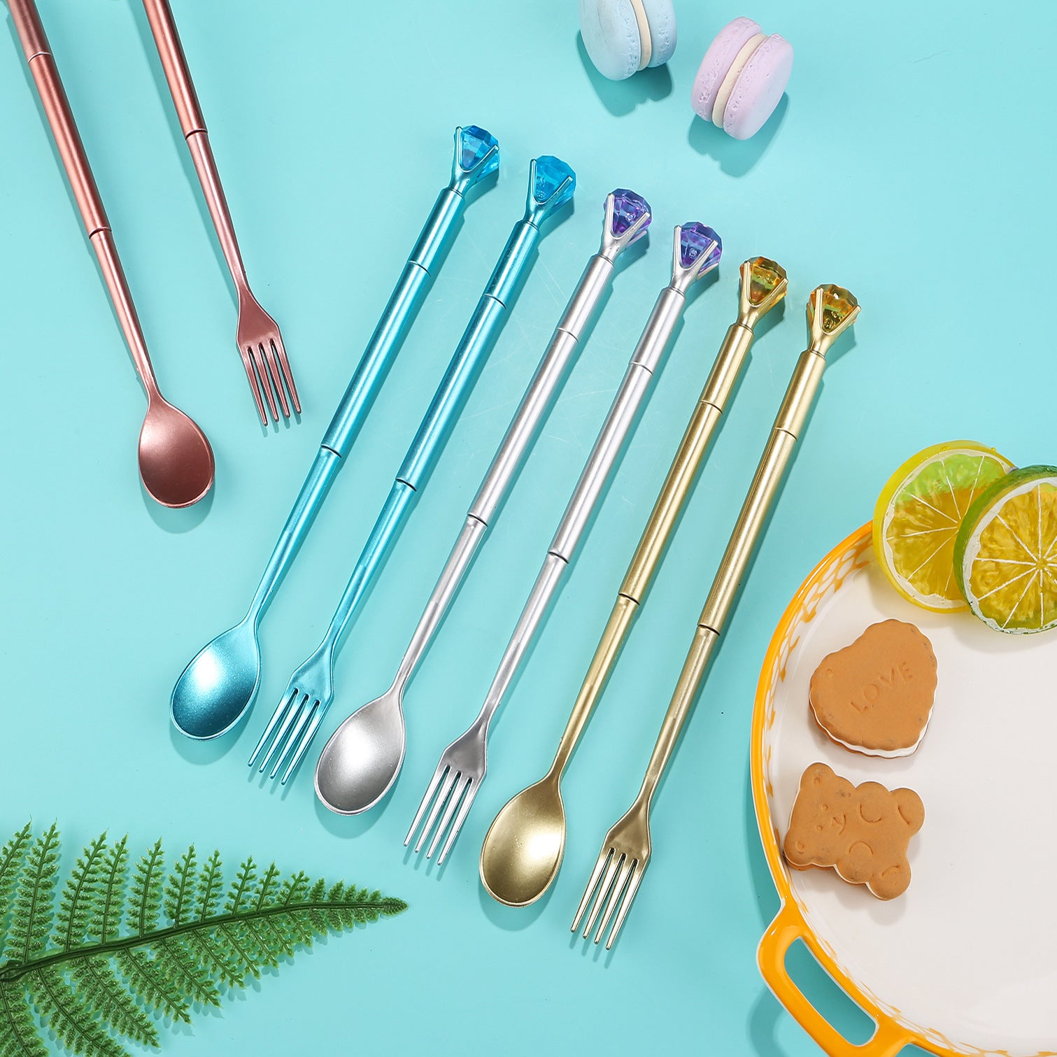 Wholesale Plastic Spoons, Forks, Pens, Random One